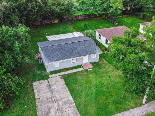 4541 America St, Orlando, FL 32811-4504