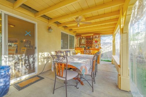 45541 Robinson Dr, Lancaster CA  93535-2263 exterior