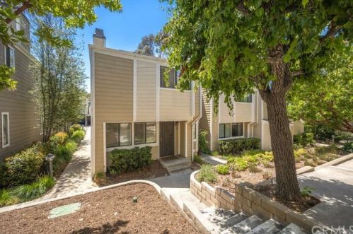 10 Sandflower Ct, Newport Beach, CA 92663-2108