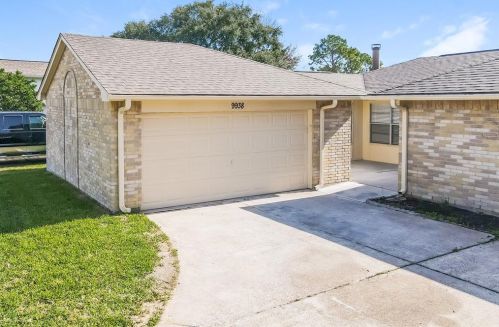 9938 Shell Rock Rd, Morgans Point TX  77571-4126 exterior