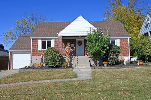 2954 Bend Rd, Cincinnati, OH 45239-7704