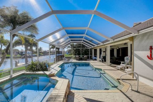 1002 14th Ter, Cape Coral, FL 33909-1498