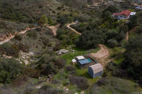 890 Park Pl, El Cajon CA  92021-4300 exterior