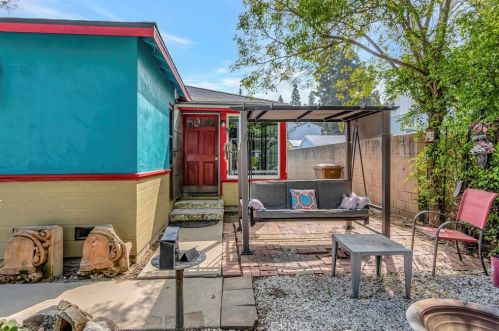 204 Russell Ave, Fullerton, CA 92833-2741