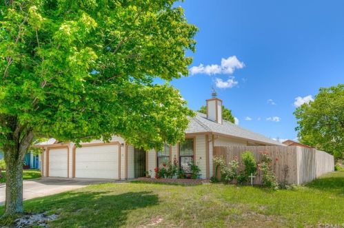 15 Avery Ct, Oroville, CA 95965-4183