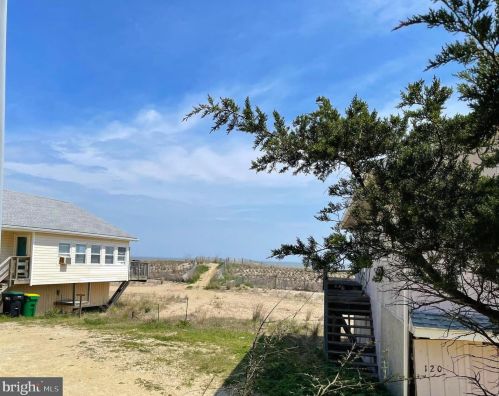 1202 Bay Shore Dr, Milton, DE 19968-9581