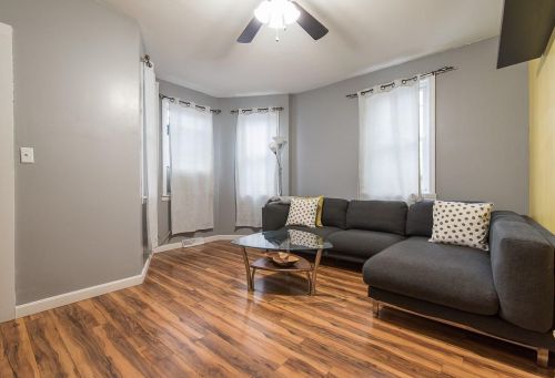 22 Veazie St, Providence RI  02908-2410 exterior