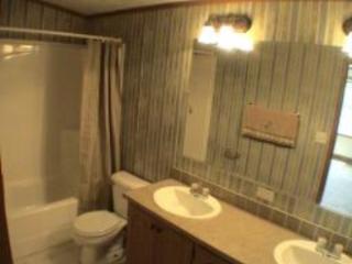 18 Pursel St, Delaware Park NJ  08865-3482 exterior