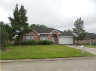 1604 Lake Salvador Dr, Harvey, LA 70058-5152