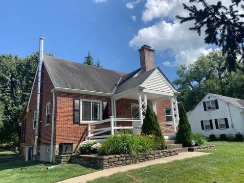 713 Winston Hill Dr, Covington, KY 41015-2176