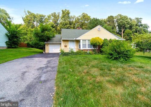25 Van Dyke Dr, Wilmington, DE 19809-3423