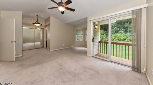 18 Noelle Ct, Lincoln Park NJ  07035-2237 exterior