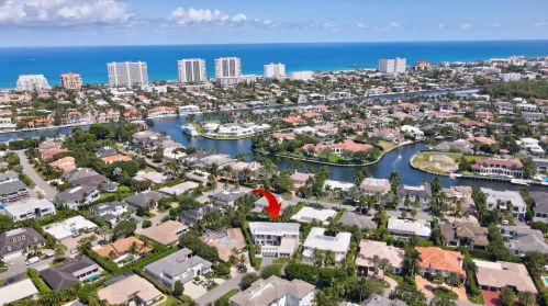 368 Silver Palm Rd, Boca Raton FL  33432-7979 exterior