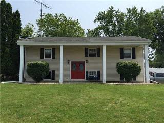 5945 Arrowhead Dr, Waterville, OH 43566-9739