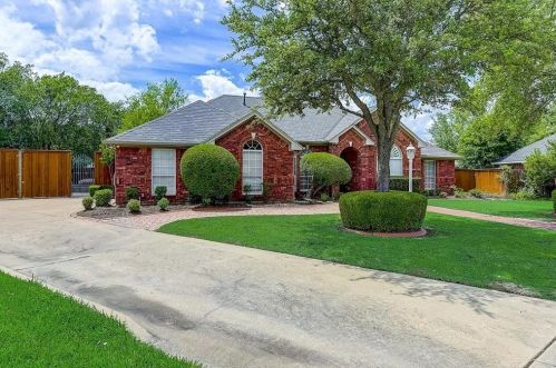 2 Savoy Ct, Midlothian, TX 76063-5449