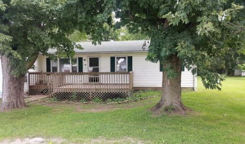 59 Wayne St, Bloomingburg, OH 43106-9010