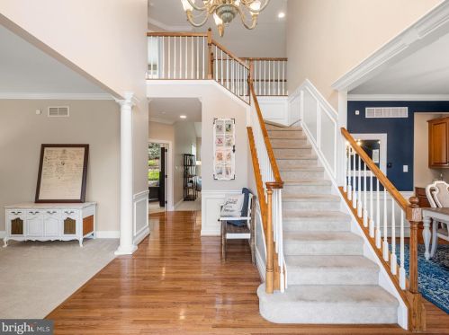 354 Sterling Ln, Downingtown, PA 19335-3207