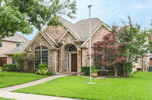 2512 Elk Trl, Plano TX  75025-6021 exterior
