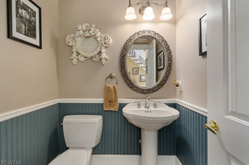 54 Morris Ave, Fredon NJ  07860-4900 exterior