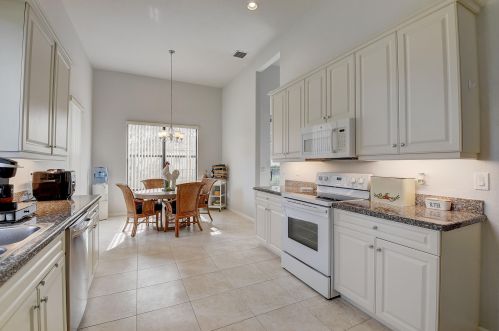 9508 Tivoli Isles Blvd, Delray Beach FL  33446-9641 exterior