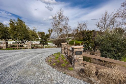 8500 Rodden Rd, Valley Home, CA 95361-8772