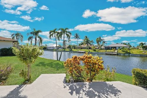 1414 6 Ave, Cape Coral FL  33909-0013 exterior