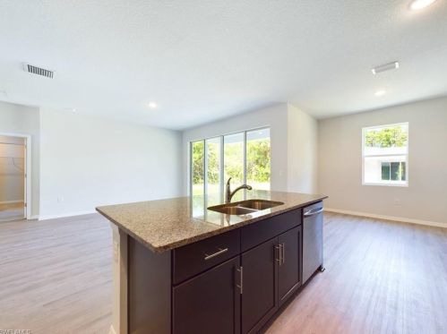 1414 6 Ave, Cape Coral FL  33909-0013 exterior