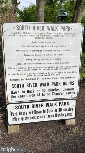 954 Lamberton St, Trenton NJ 08611-3412 exterior