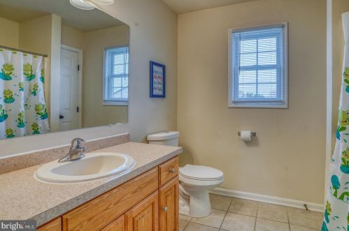 245 Stone Ridge Dr, Dover DE  19901-8205 exterior