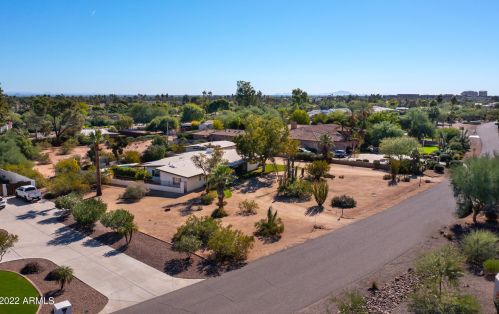 5629 69th Pl, Scottsdale AZ 85253-5908 exterior