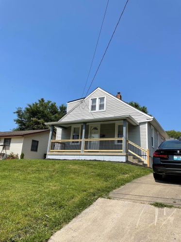 7 Eastern Ave, Covington, KY 41018-1917