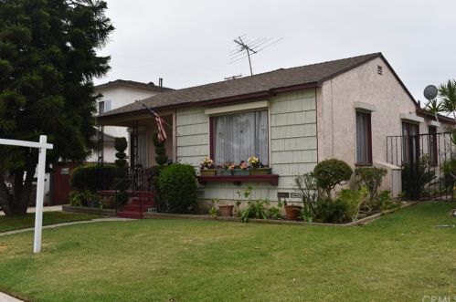 634 31st St, Long Beach, CA 90806-1331