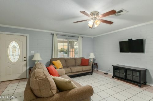 4916 Amelia Ave, Phoenix AZ  85031-2711 exterior