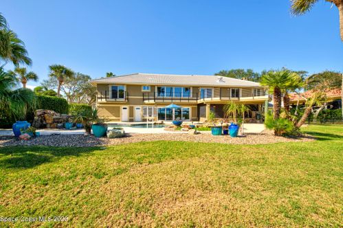 2442 Newfound Harbor Dr, Merritt Island FL  32952-2870 exterior