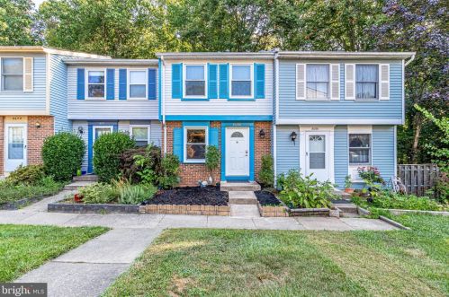 8068 Grandview Ct, Springfield, VA 22153-3815