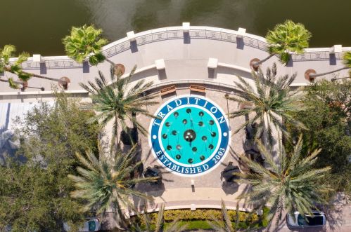 12170 Bennington Cir, Port Saint Lucie FL  34987-2703 exterior