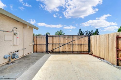 705 Wiegand Way, Liberty Farms CA  95620-4531 exterior