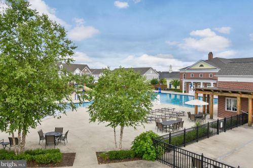 7138 Azalea Dr, Ruther Glen VA  22546-5803 exterior