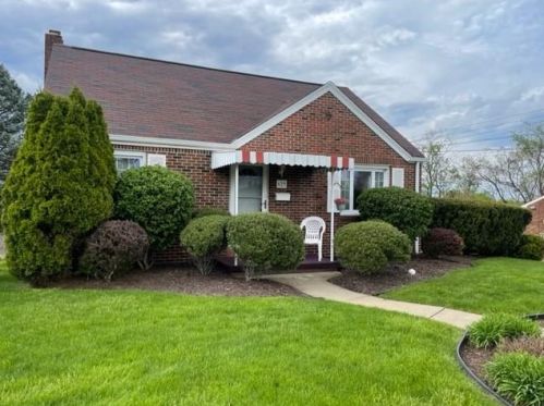 629 Maple St, Pittsburgh PA  15122-1834 exterior