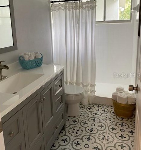 1259 Freeport Dr, Deltona FL  32725-4647 exterior