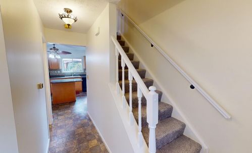 739 Sage Hill Dr, Covington, KY 41015-2188