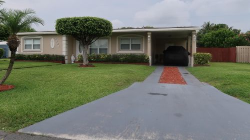 2621 4th Ct, Boynton Beach, FL 33435-2128