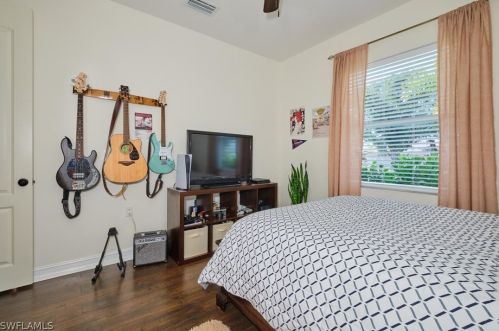 1121 1 Ter, Cape Coral FL  33991-1591 exterior