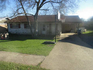 317 Gilbert Dr, Trees, LA 71082-3005