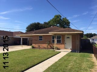 520 Francis St, Marrero, LA 70072-1324