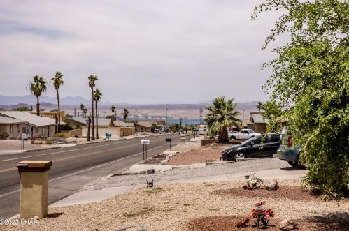 2825 Cisco Dr, Lake Havasu City, AZ 86403-5116