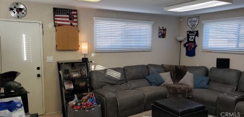9529 Planter St, Pico Rivera, CA 90660-4740