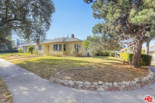 807 Verdugo Rd, Glendale, CA 91206-2536