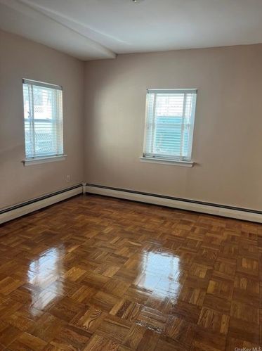 2266 Haviland Ave, Bronx NY  10462-5203 exterior