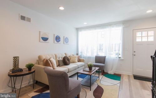 2612 Colorado St, Philadelphia, PA 19132-3823